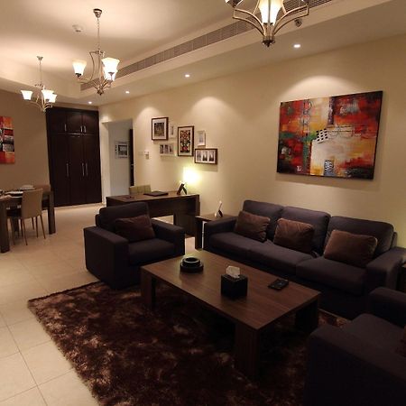 Home To Home Apartments 두바이 외부 사진